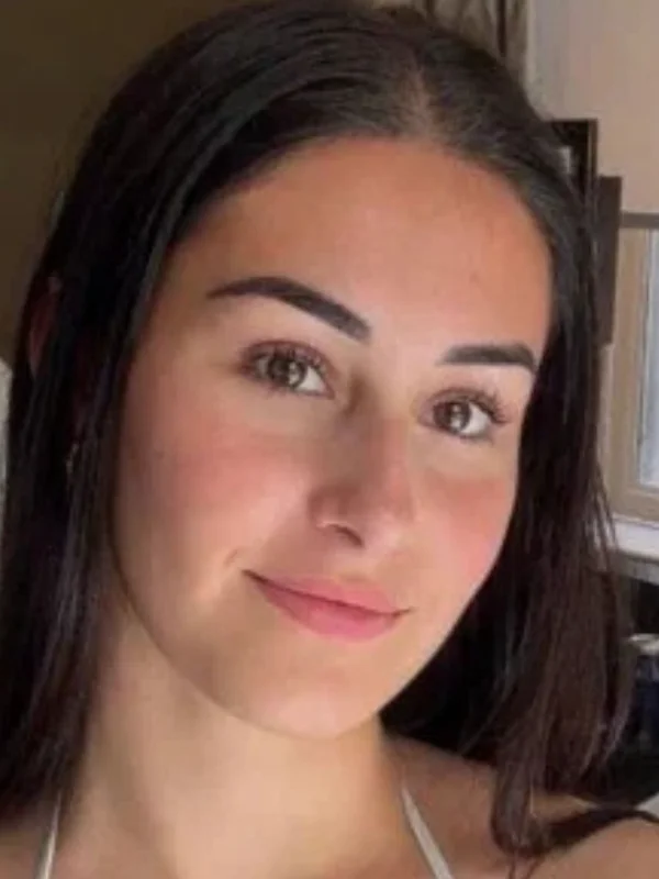 Sarah H44 Biography – Wiki, Age, Height, Career, and Net Worth