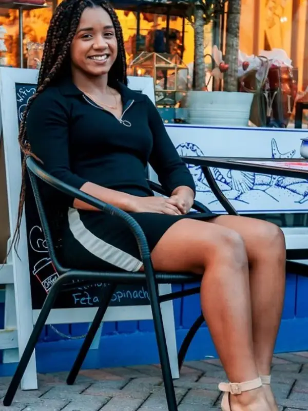 Mya Quinn (Model) Biography, Wiki, Age, Career, Height, Weight, Boyfriend, Net Worth & More