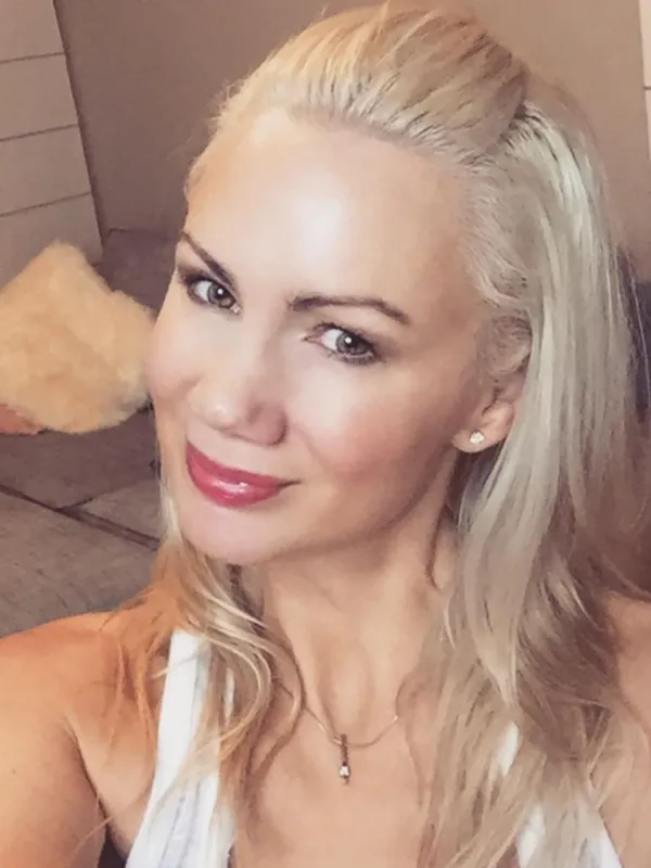 Naughty Allie (Model) Biography, Wiki, Age, Career, Height, Weight, Boyfriend, Net Worth & More